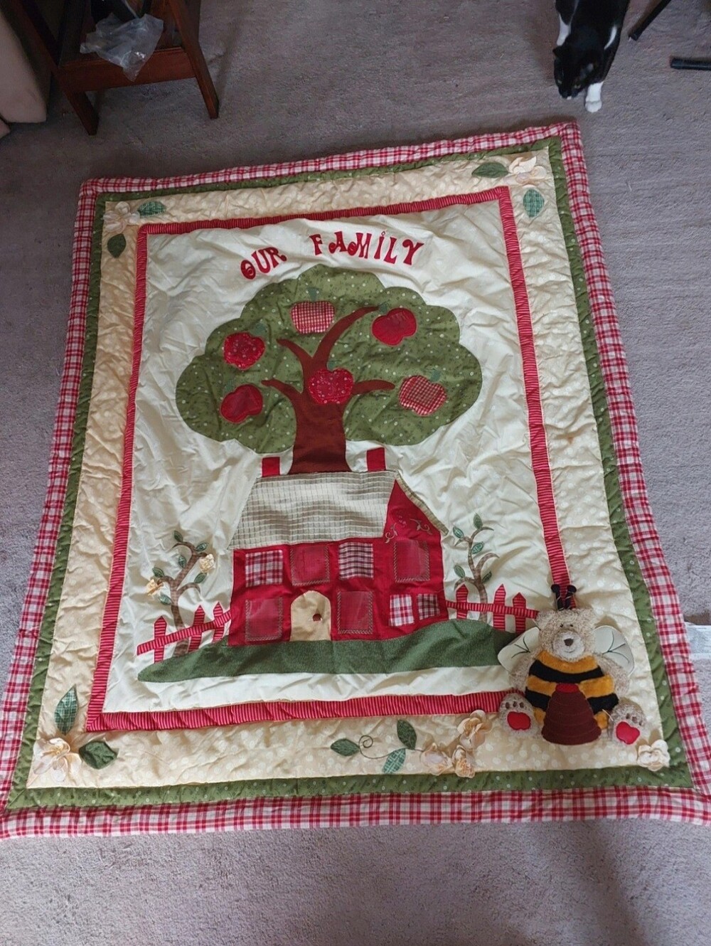 Quilted 'Our Family' tree Patchwork Bedding Throw